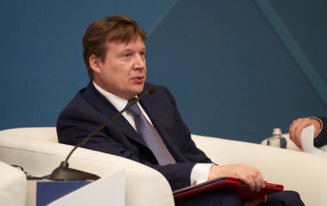 Антон Глушков